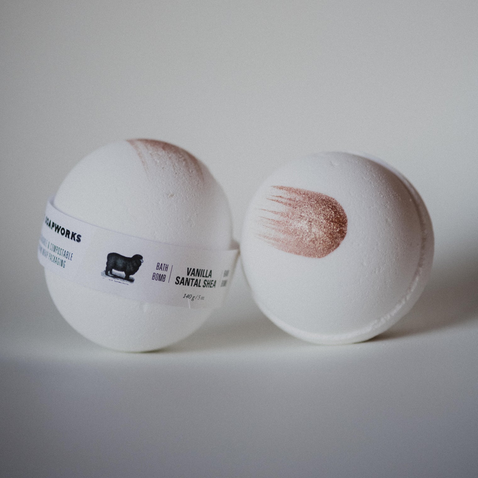 Vanilla Santal Shea Bath Bomb