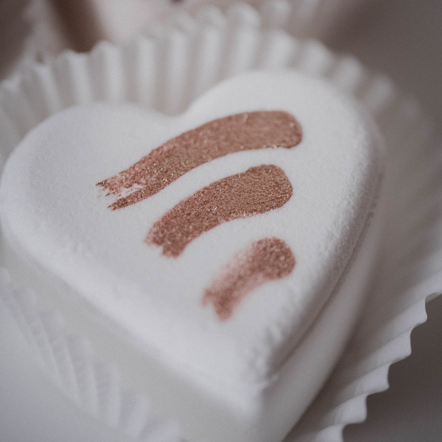 Vanilla Bean Heart Bath Bomb