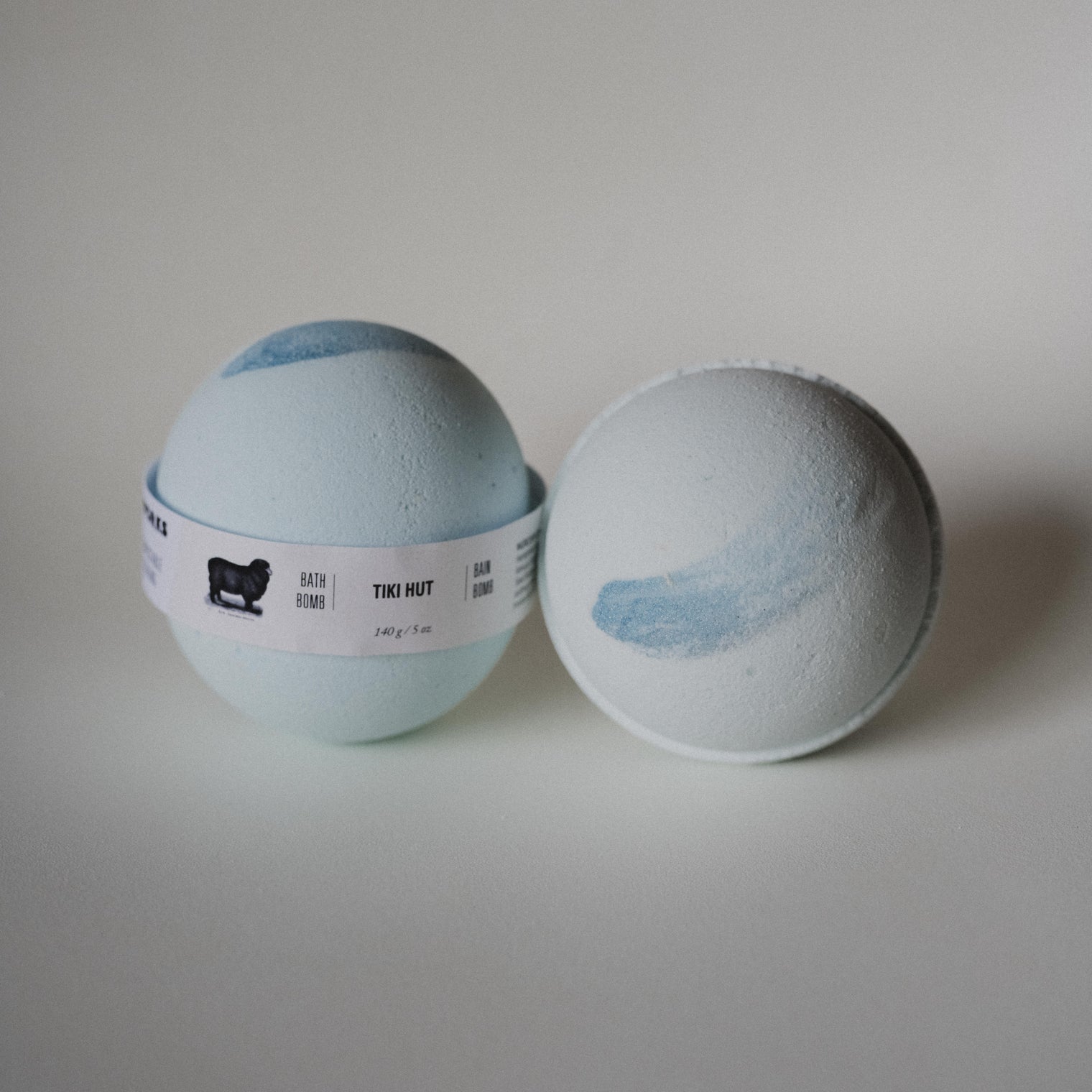 Tiki Hut Bath Bomb