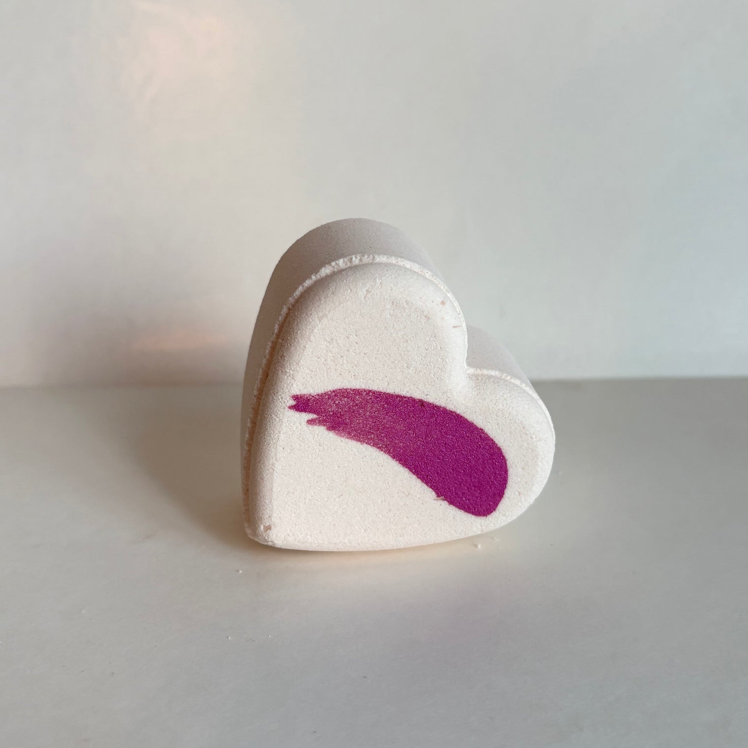 Rhubarb & Cream Heart Bath Bomb